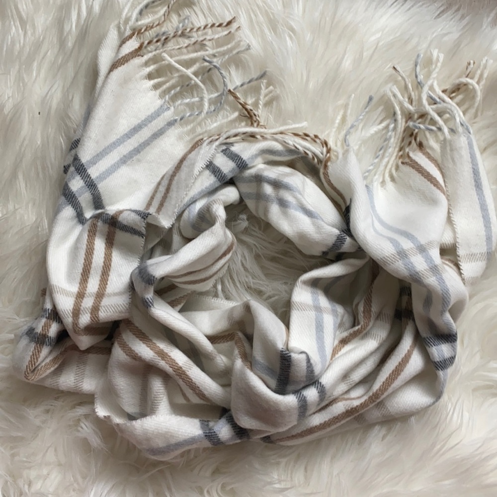 White scarf with different colors
